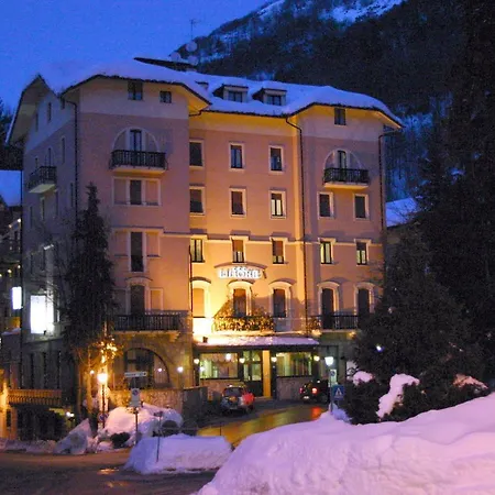 Limone Palace Aparthotel-2
